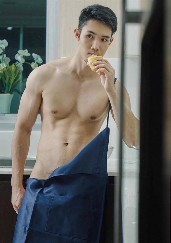 Riziist-Magazine-06--Bat