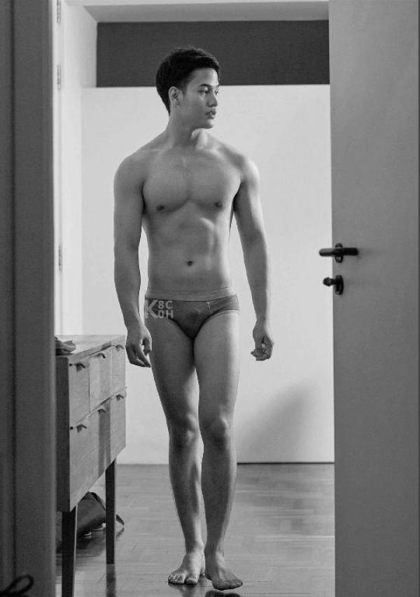 Riziist-Magazine-Issue-03-–-PALM-amp-TOR