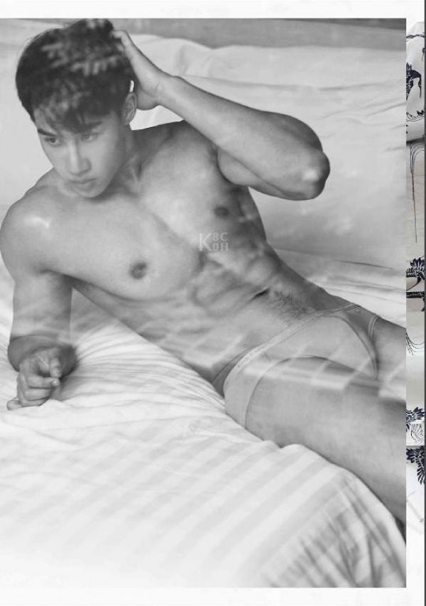 Riziist-Magazine-Issue-03-–-PALM-amp-TOR