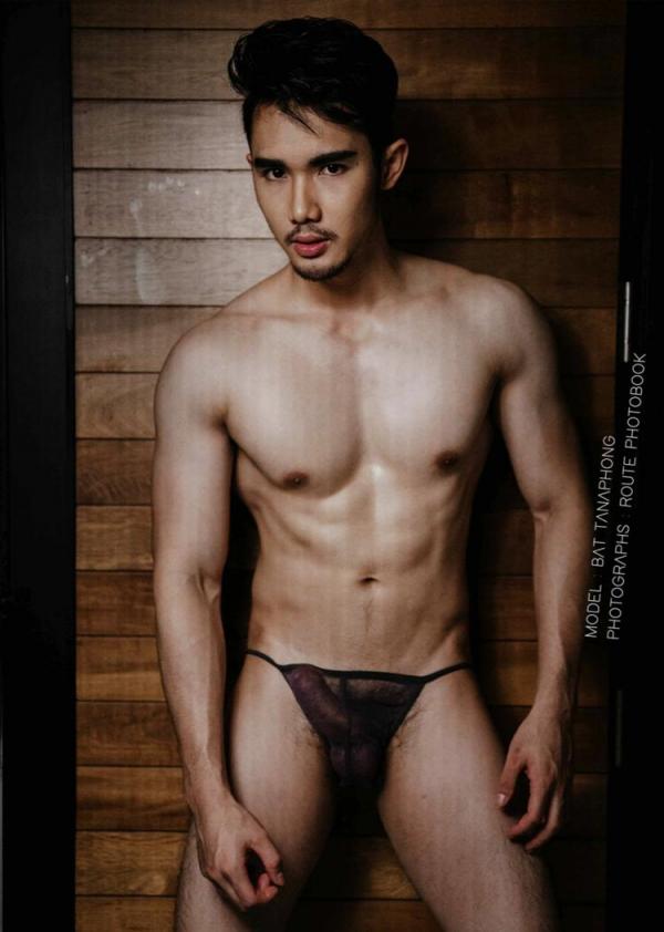 Route-Photobook-No.04-version-nude-Ebook