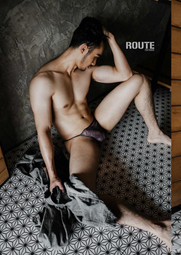 Route-Photobook-No.04-version-nude-Ebook