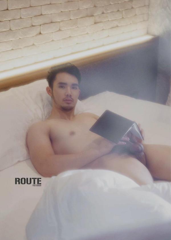 Route-Photobook-No.04-version-nude-Ebook