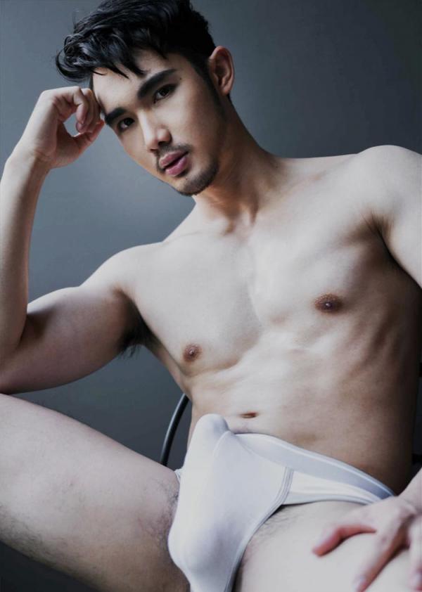 Route-Photobook-No.04-version-nude-Ebook