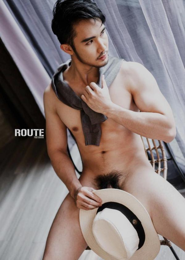 Route-Photobook-No.04-version-nude-Ebook