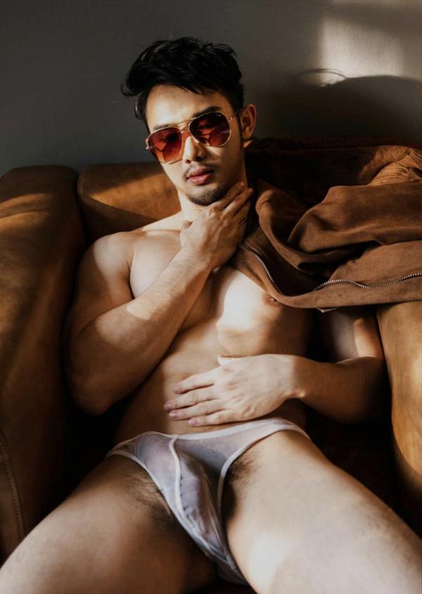 Route-Photobook-No.04-version-nude-Ebook