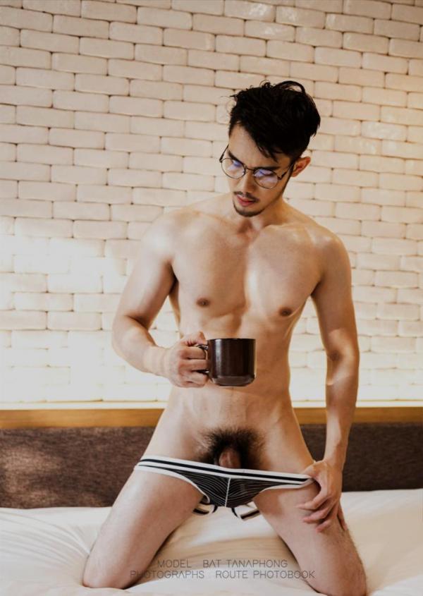 Route-Photobook-No.04-version-nude-Ebook