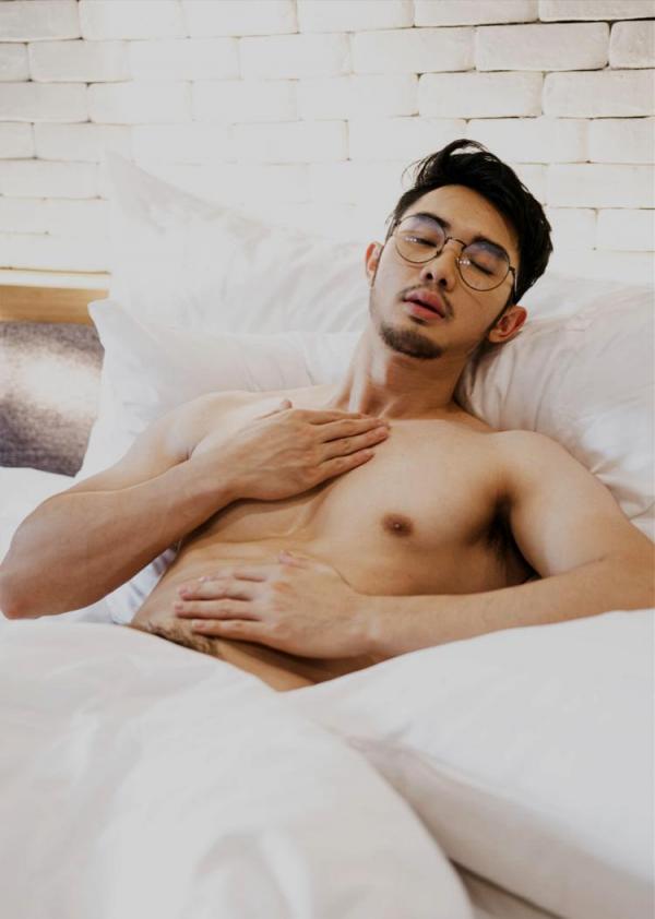 Route-Photobook-No.04-version-nude-Ebook