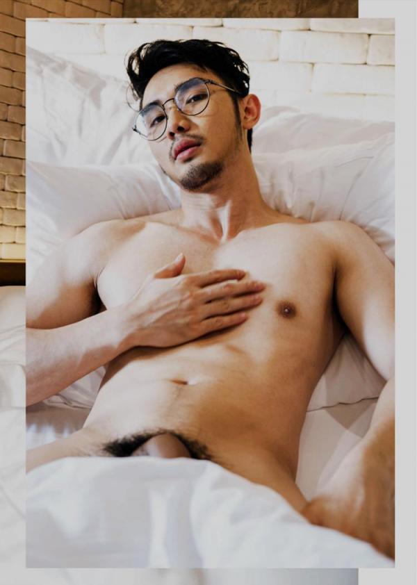 Route-Photobook-No.04-version-nude-Ebook