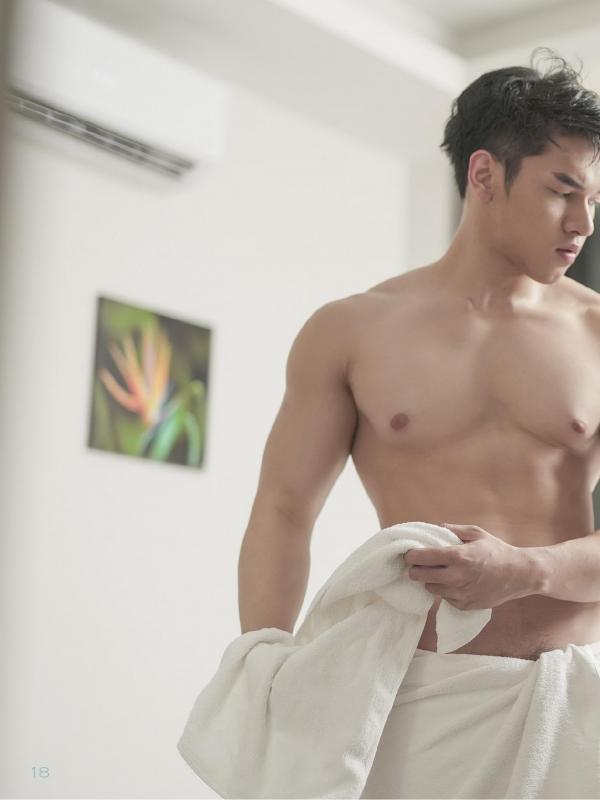 STRAIGHT-04--MOS--EbookVideo-