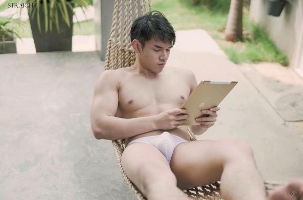 STRAIGHT-04--MOS--EbookVideo-