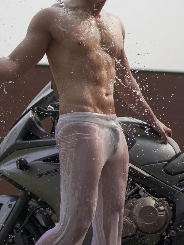 STRAIGHT-04--MOS--EbookVideo-