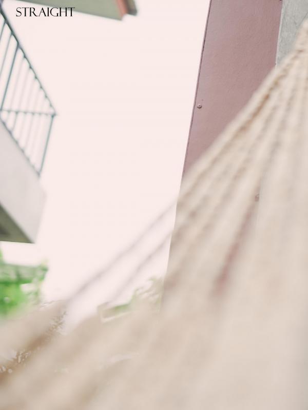 STRAIGHT-04--MOS--EbookVideo-