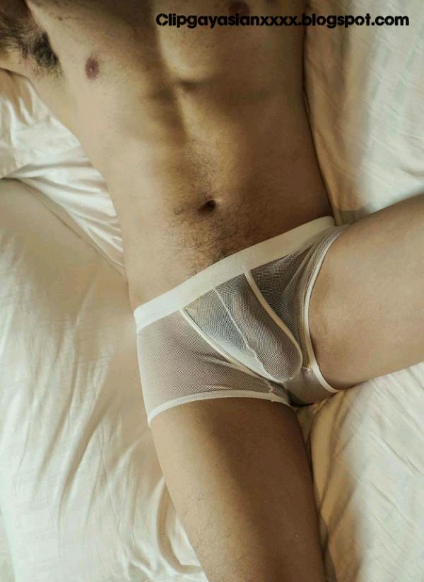 STRAIGHT-NO.05--FORD