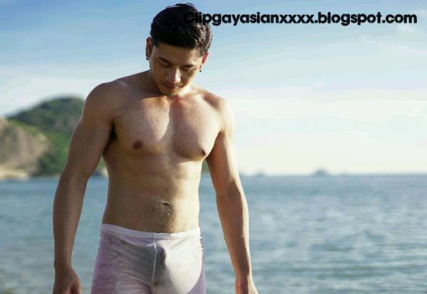 STRAIGHT-NO.05--FORD