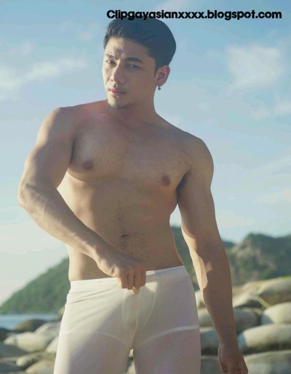 STRAIGHT-NO.05--FORD