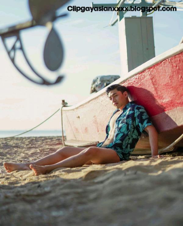 STRAIGHT-NO.05--FORD