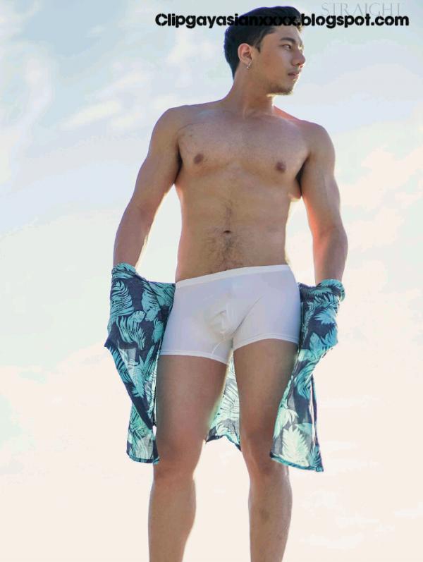 STRAIGHT-NO.05--FORD