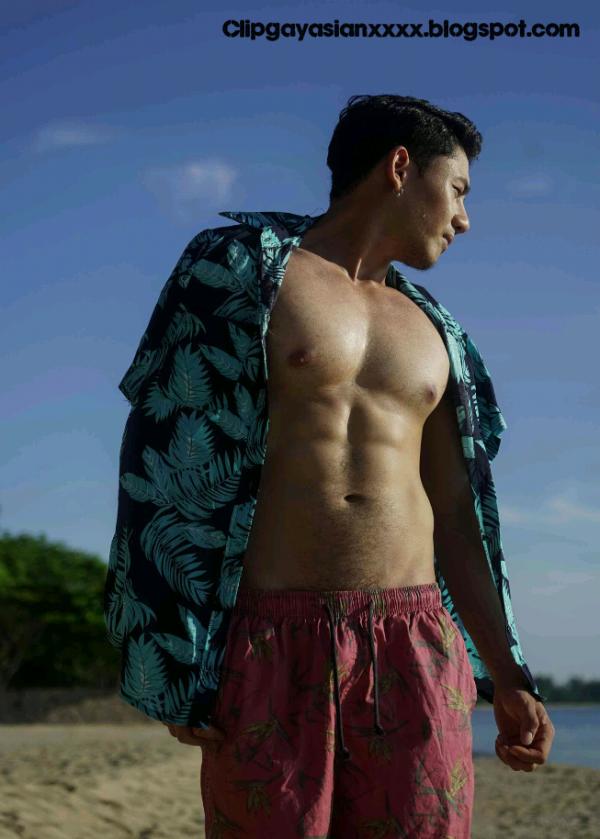 STRAIGHT-NO.05--FORD