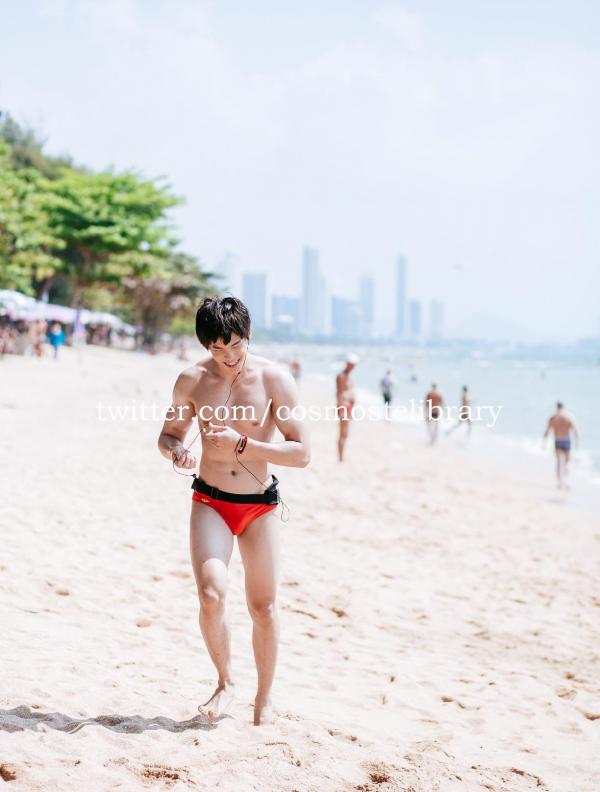 Saturday-02--Pon-On-The-Beach