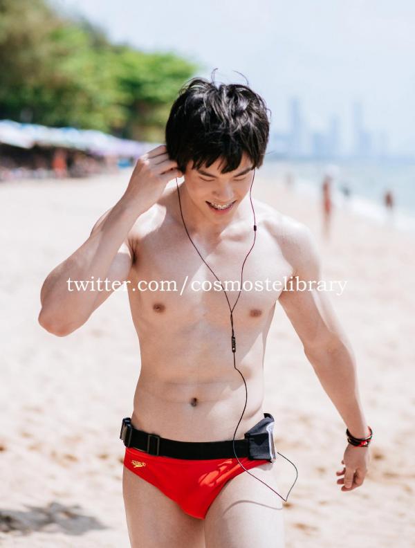 Saturday-02--Pon-On-The-Beach