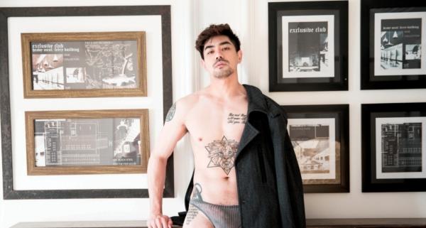 SeLf-01--Krairerk-Chuenwattanapong