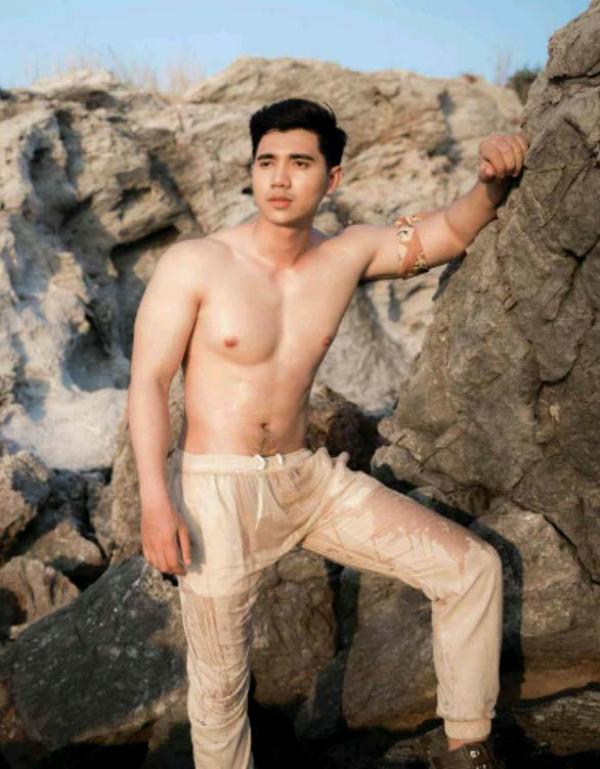 Soul-Issue-12--Pure-Peerawat