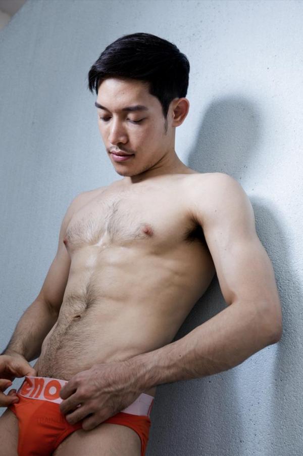 TXD-Magazine-Vol.5--Arthur-Awakening