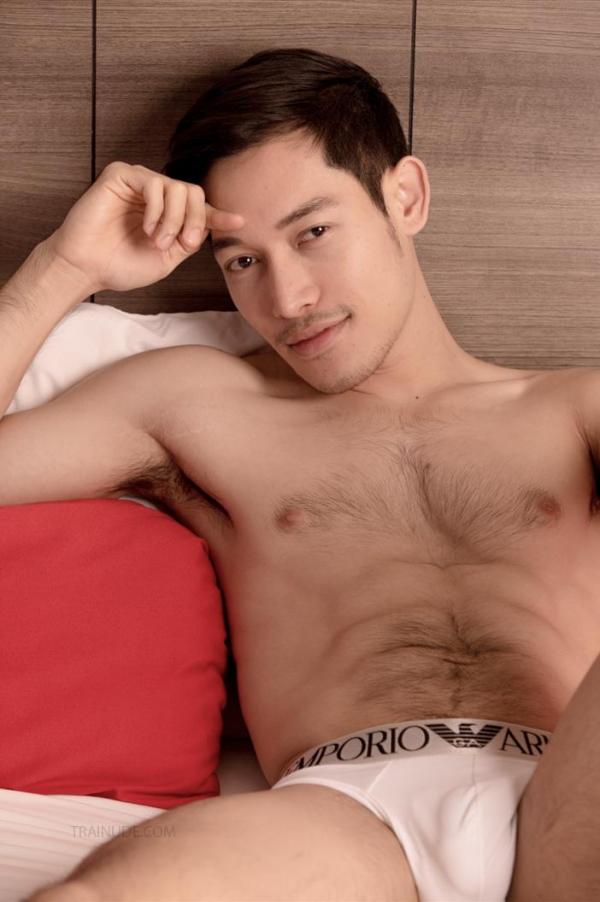 TXD-Magazine-Vol.5--Arthur-Awakening