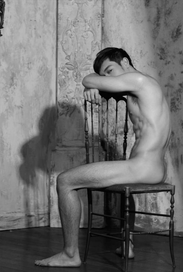 TXD-Magazine-Vol.5--Arthur-Awakening