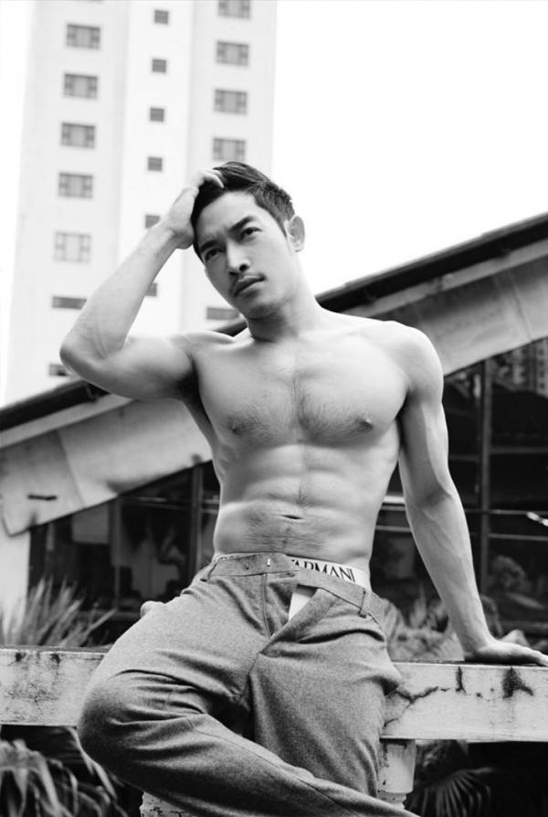 TXD-Magazine-Vol.5--Arthur-Awakening