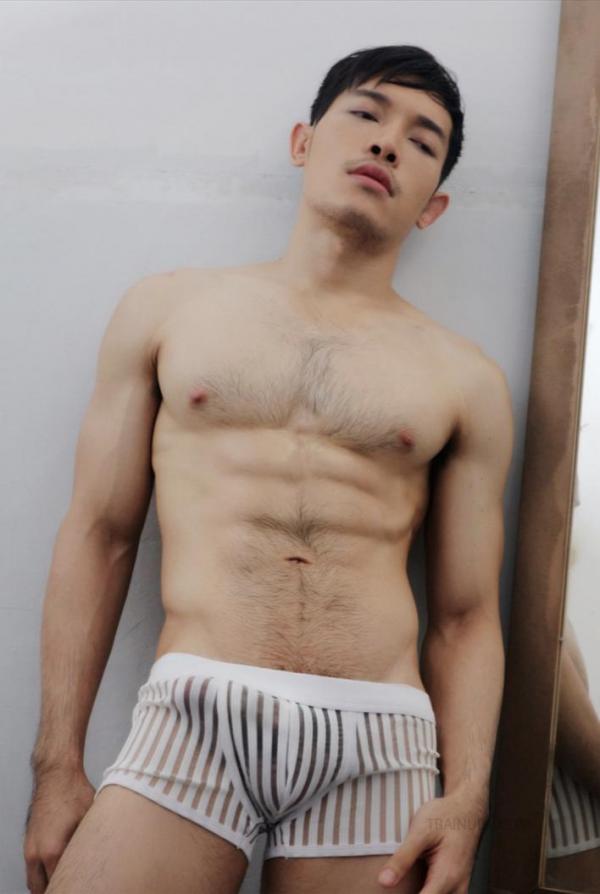 TXD-Magazine-Vol.5--Arthur-Awakening