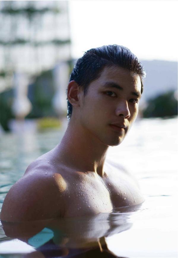 The-Angel-Of-Love--White-Angel-Version