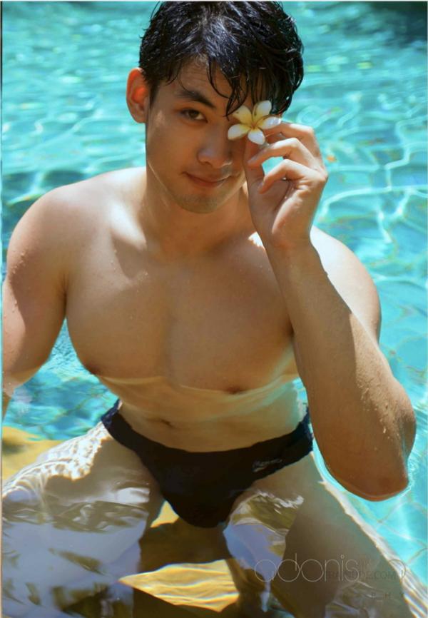 The-Angel-Of-Love--White-Angel-Version