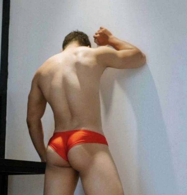 The-Gift--Tony-Chim-Nho