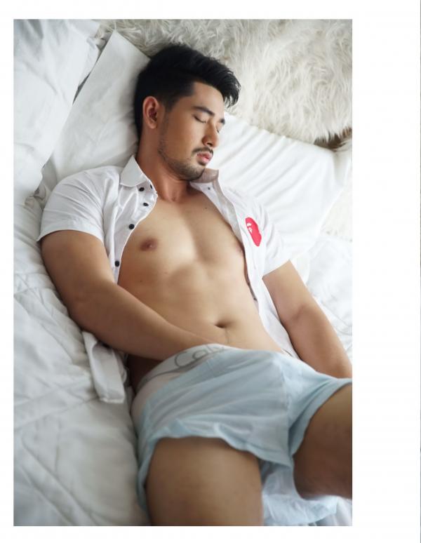 Touch-My-Body-01--Rome-Panupong