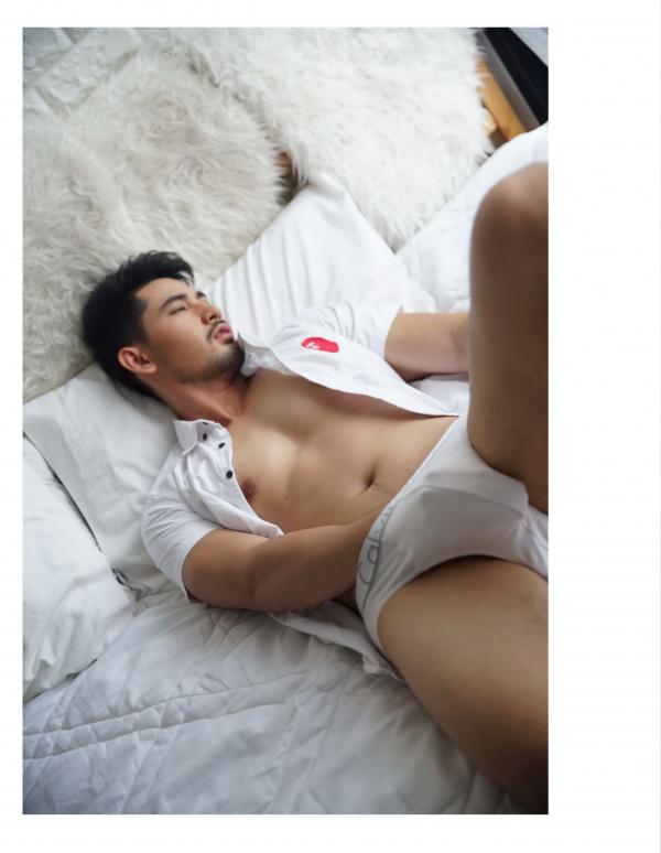 Touch-My-Body-01--Rome-Panupong