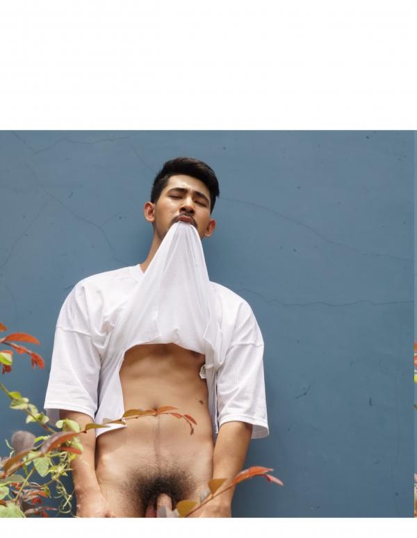 Touch-My-Body-01--Rome-Panupong