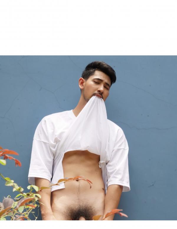 Touch-My-Body-01--Rome-Panupong