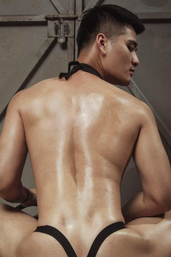 Toxxic-Issue1--Van-Thai--Ebook--Video-