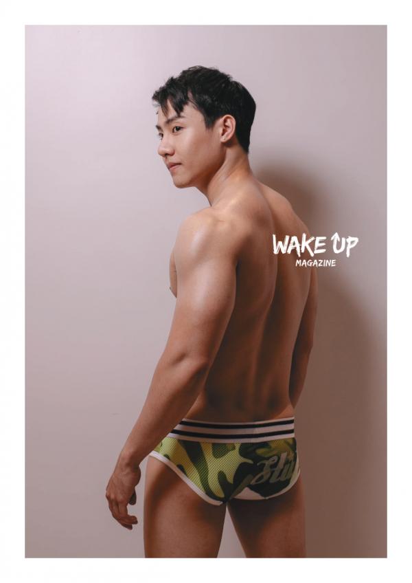 WAKE-UP-04--Hack-Sathaporn