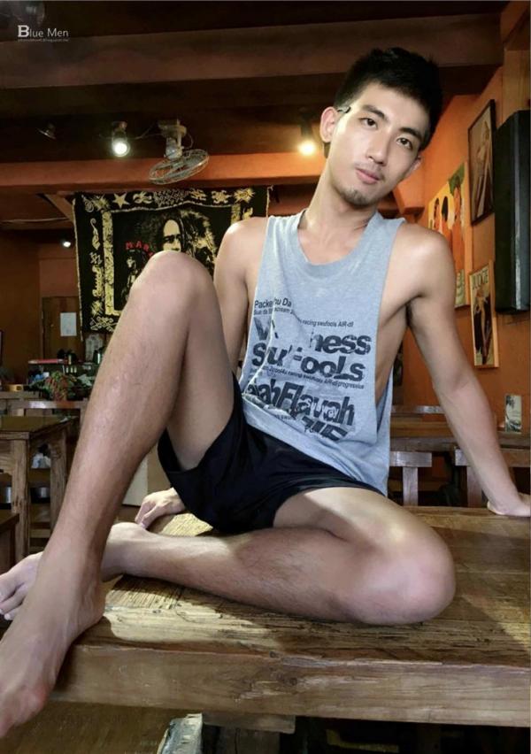 Whose-Man-No.32-EbookVideo