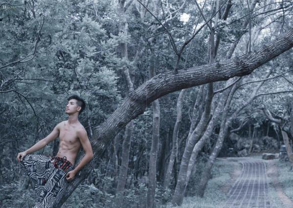 Whose-Man-No.32-EbookVideo