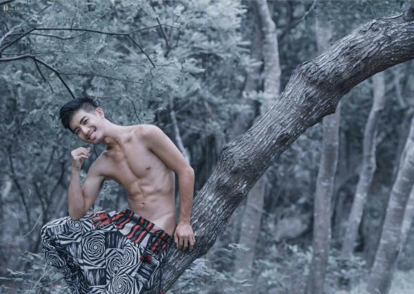 Whose-Man-No.32-EbookVideo