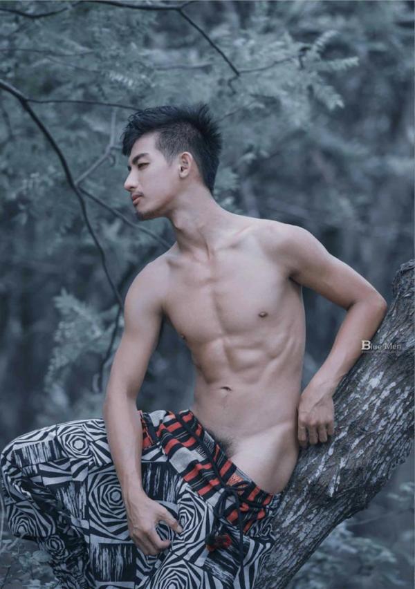 Whose-Man-No.32-EbookVideo