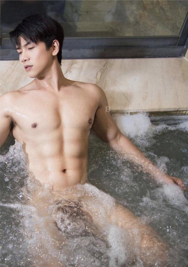 Whose-Man-No.79-–-Justin-EbookVideo