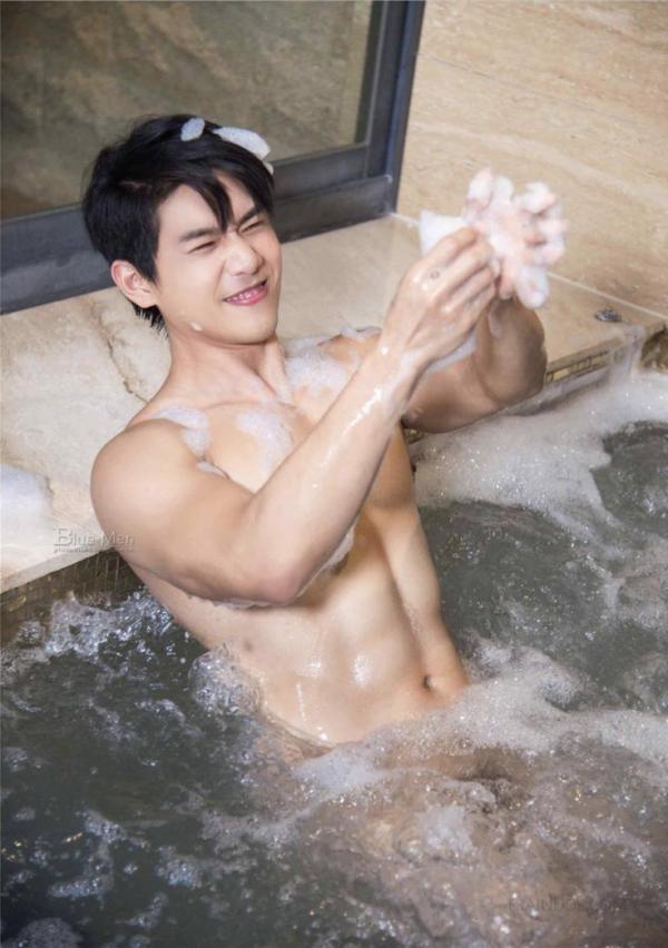 Whose-Man-No.79-–-Justin-EbookVideo