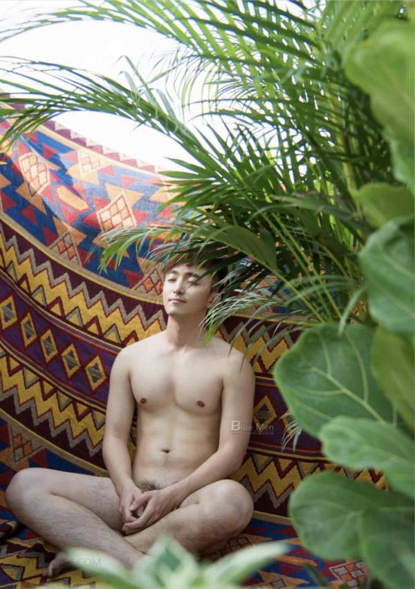 Whose-Man-No.92-EbookVideo