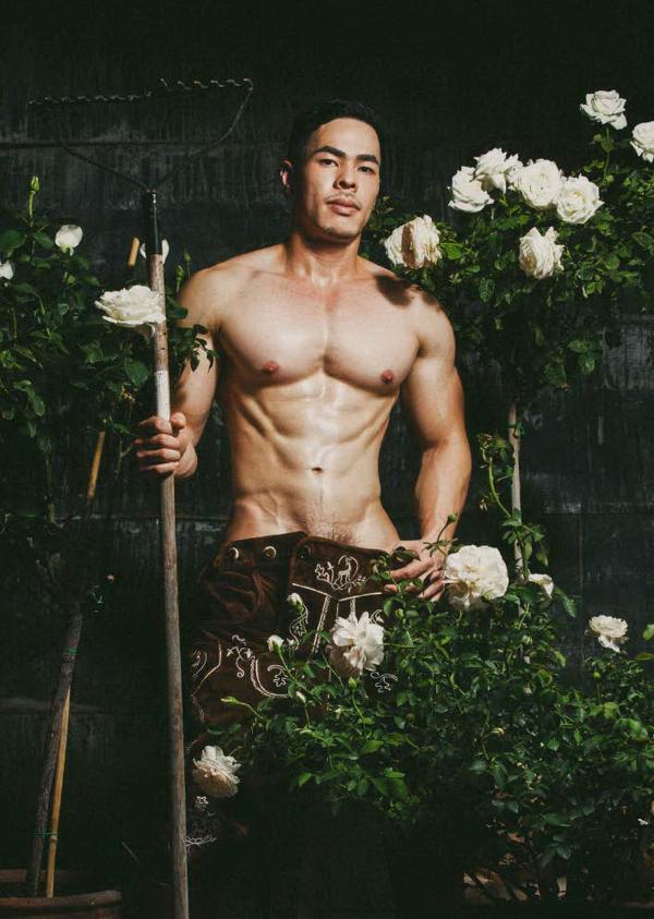 XPERIMENT--Rose-Garden