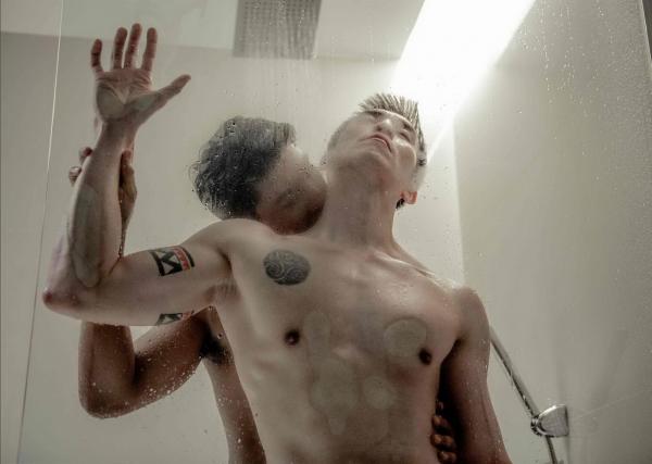 XROMANCE-2--Love-Actually