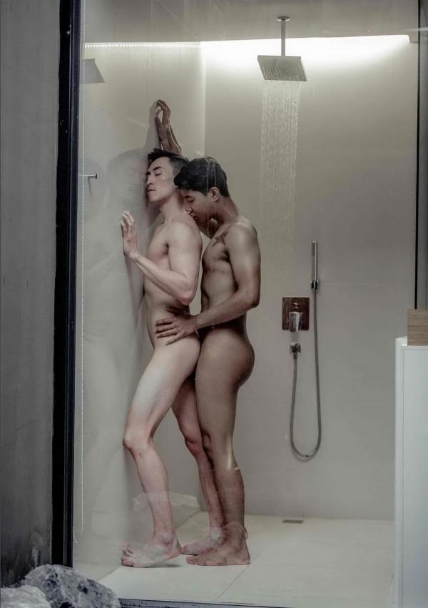 XROMANCE-2--Love-Actually